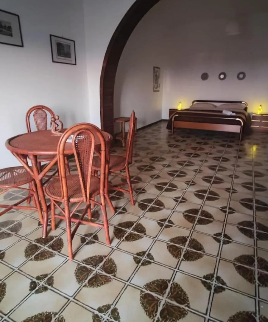 Bed & Breakfast Bed and Breakfast Casa Di Mitri Carini Italia